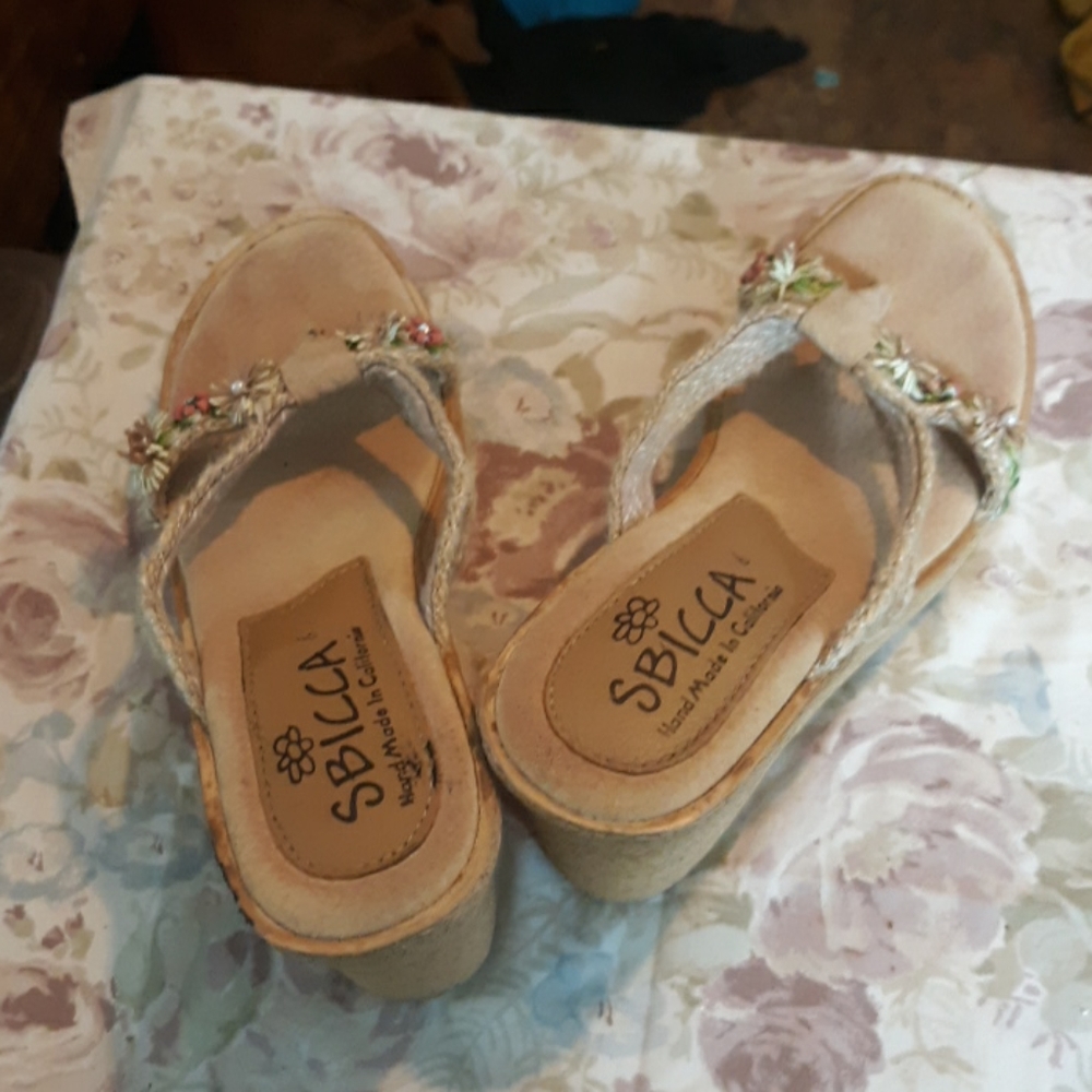 Shoes - Picture 2 of 2